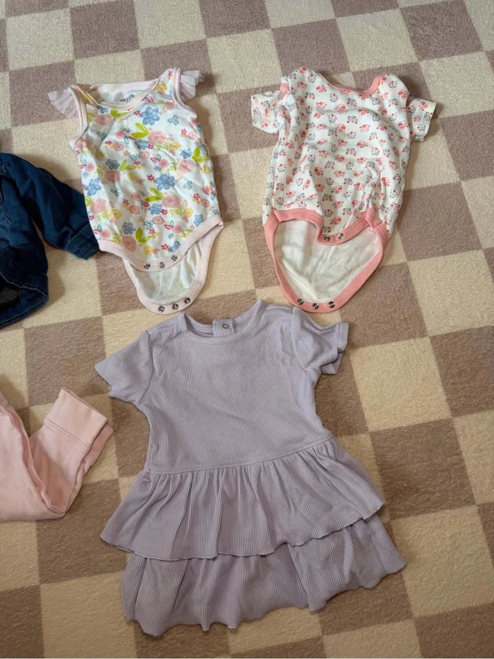 3–6M Girls Clothing Bundle – 6 Pieces